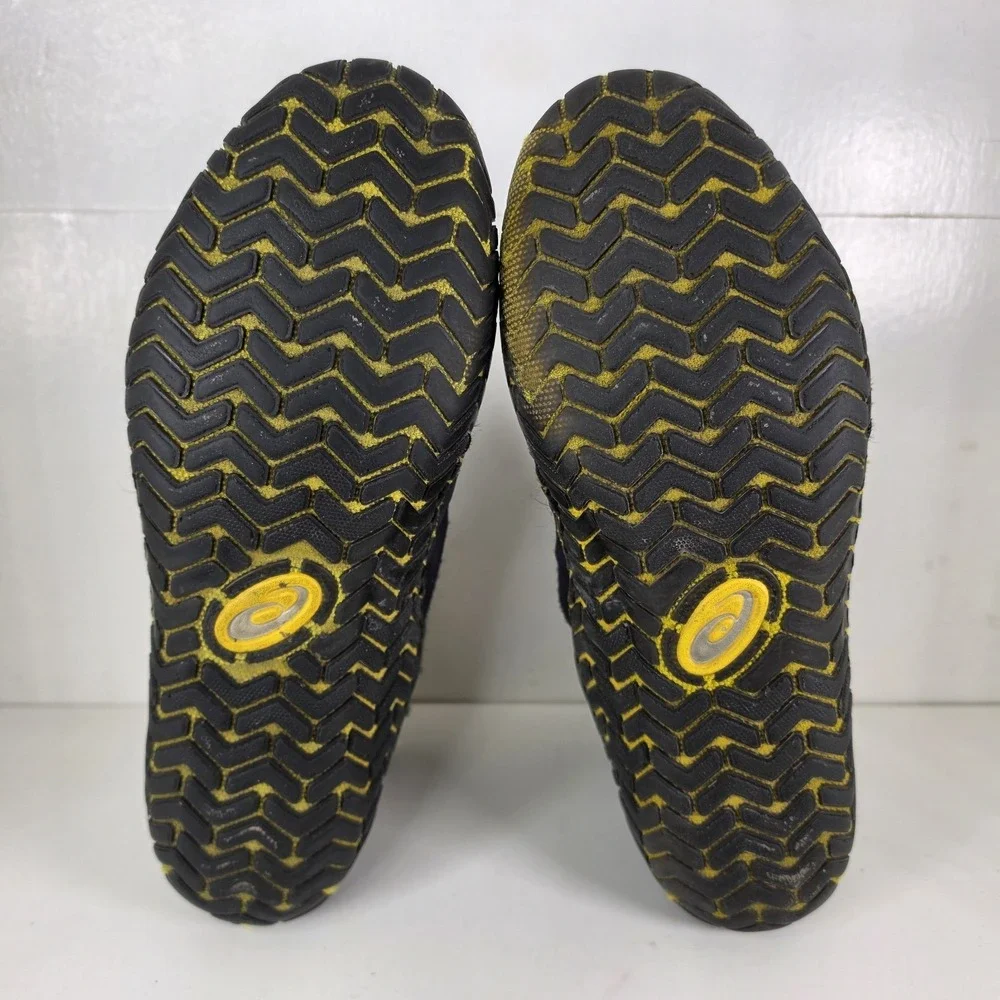 Asics tags rubbed